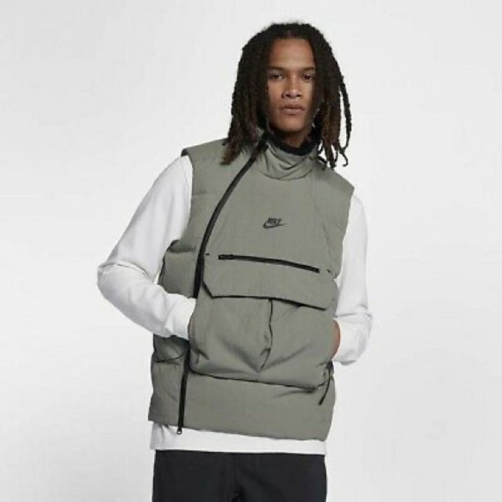 Rare Nike Tech Pack Downfill Vest - Picture 5 of 8